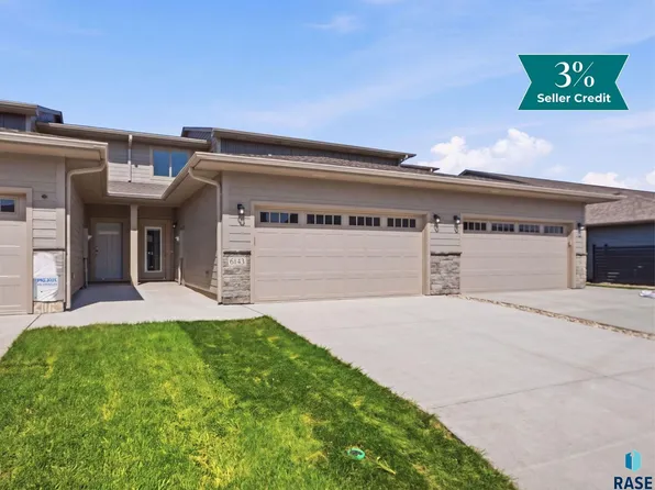 6143 S Bison Pl, Sioux Falls, SD 57108