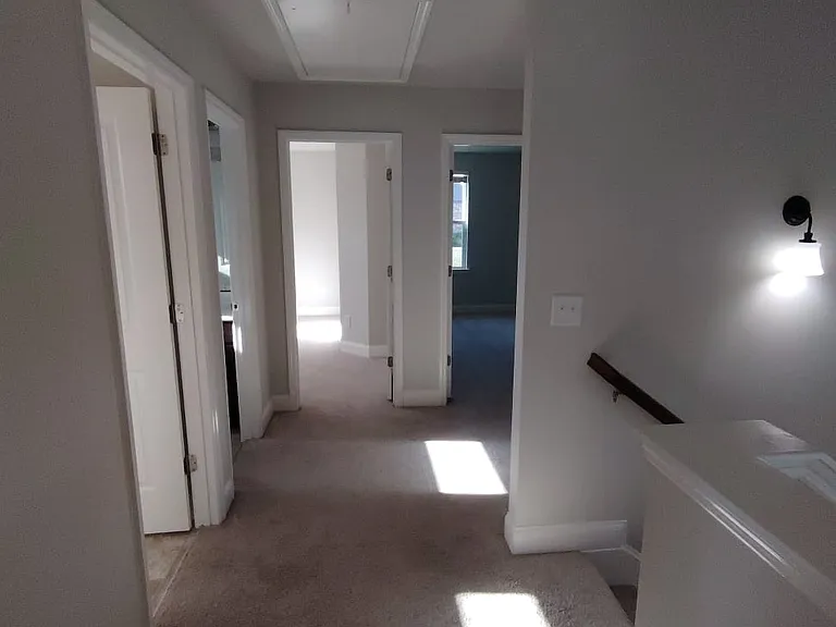 1001 Lawsons Ridge Dr — Photo 5