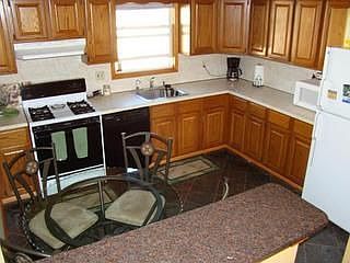 2nd image of 90 Brighton Ave
