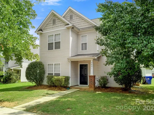 7621 Rolling Meadows Ln, Huntersville, NC 28078