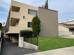 1151 Justin Ave APT 8, Glendale, CA 91201