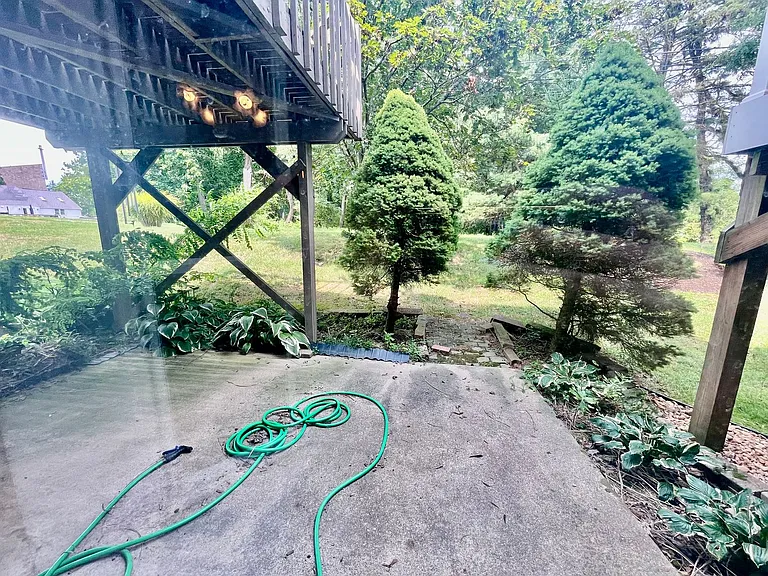 425 Parkridge Ln — Photo 39