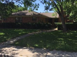 4315 Cinnabar Dr, Dallas, TX 75227