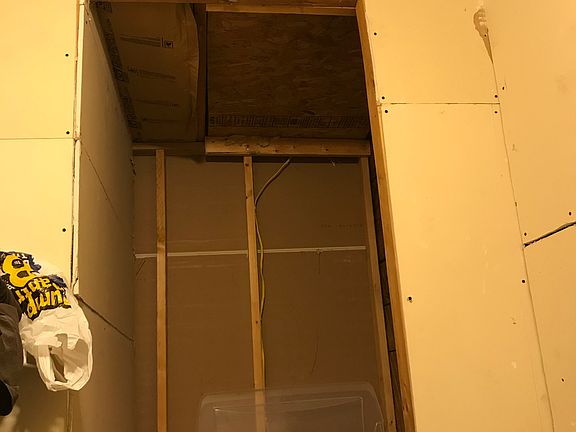 3rd image of 350 Clark St
