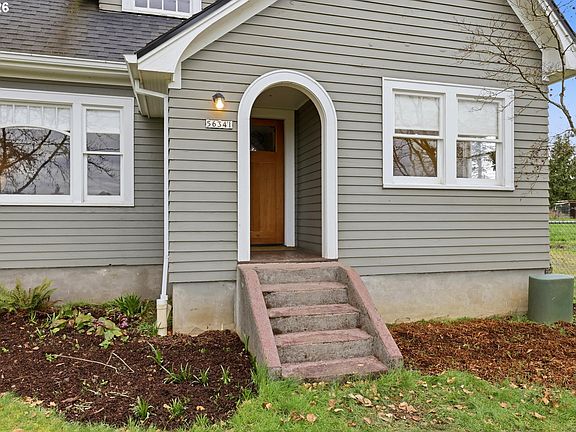 5th image of 56341 Hazen Rd