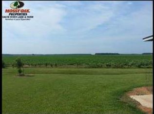 232 Verlon Moody Rd, Griffithville, AR 72060