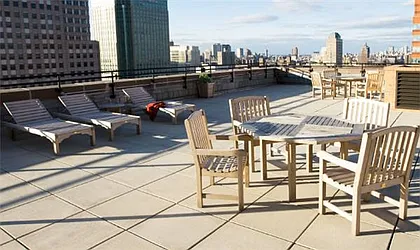 Rented by R New York