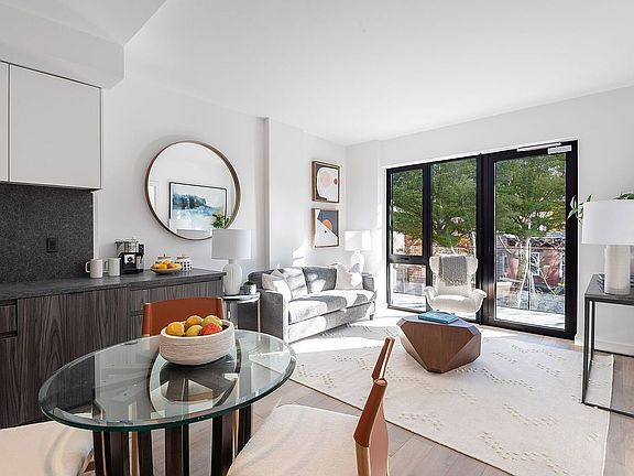 2nd image of 435 Tompkins Ave #405