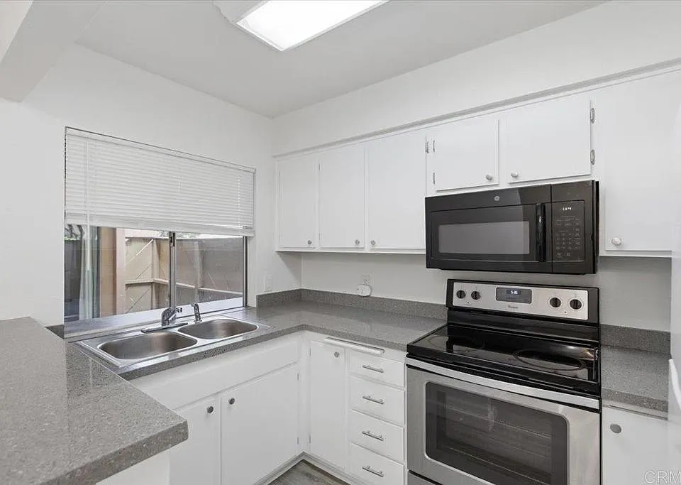 7980 Mission Center Ct #F
