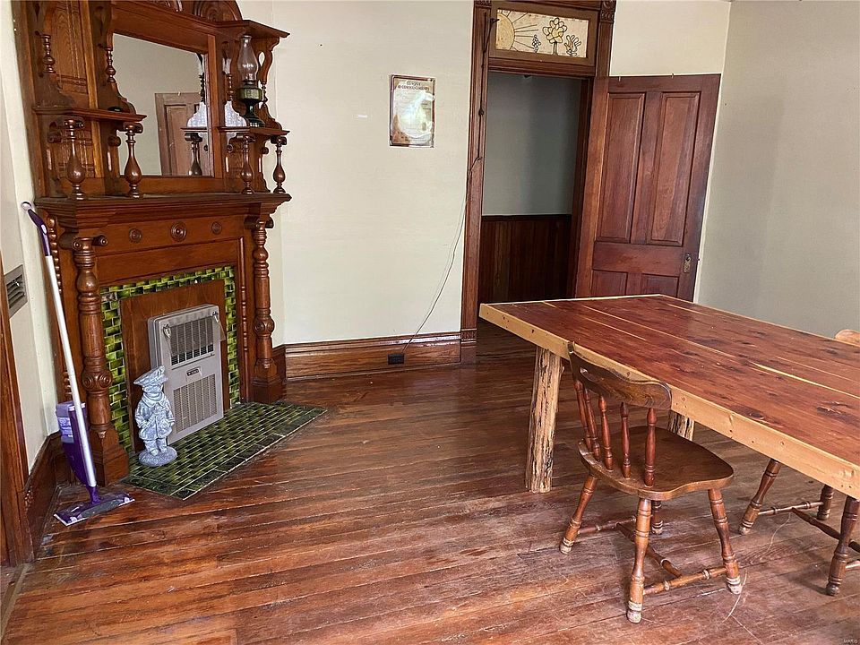 102 S Mountain St, Ironton, MO 63650 Zillow