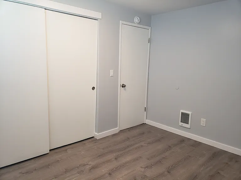 2213 Hawthorne St — Photo 18