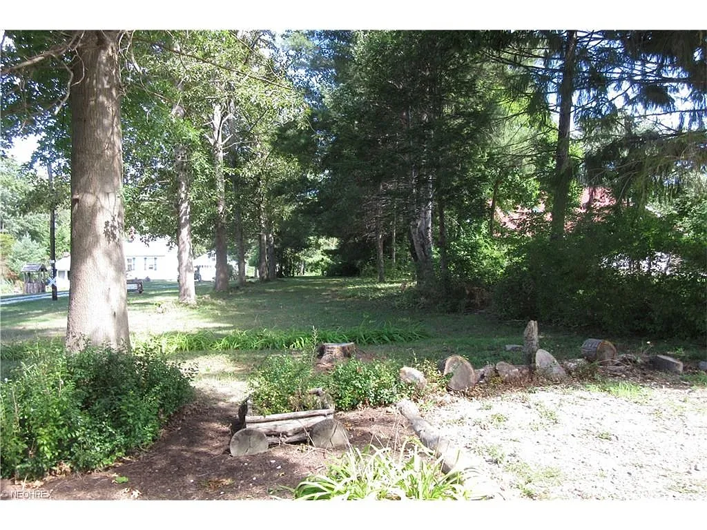 36201 Eddy Rd photo 1