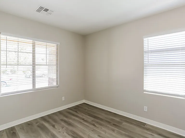 1862 S 237th Ave — Photo 14