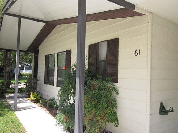 3rd image of 61 Misty Falls Dr