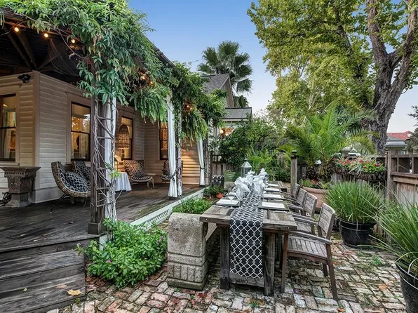 617 Columbia St, Houston, TX 77007