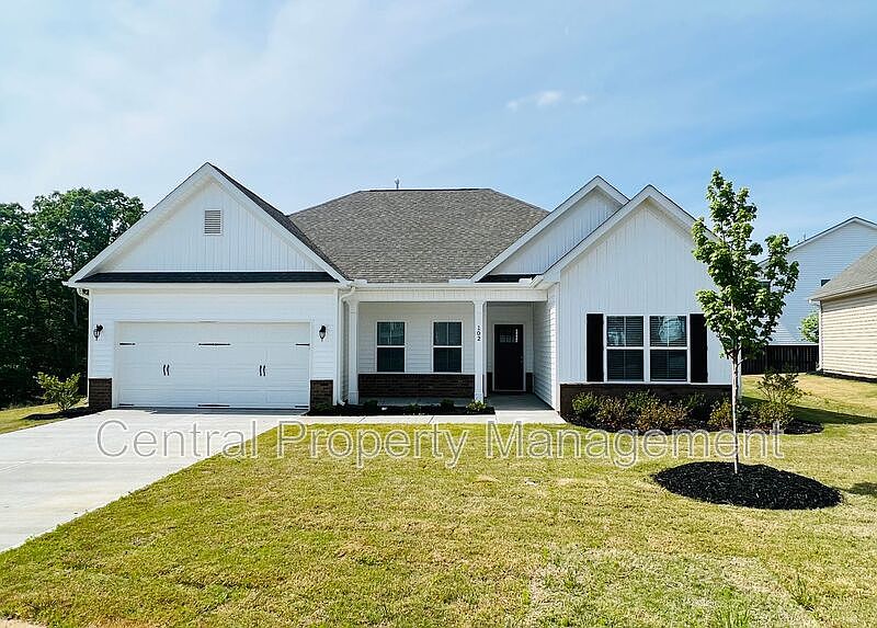 1st image of 102 Lariat Ct