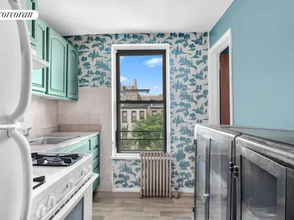 651 Degraw Street image 6 of 10