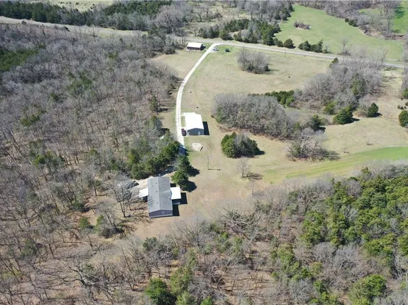 25240 Highway T, Milan, MO 63556