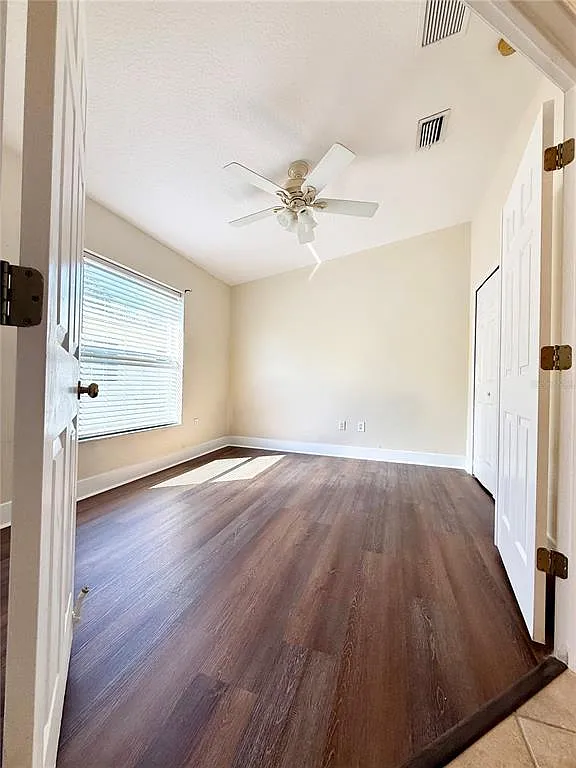 3 bed, 2.0 bath, 1482 sqft, $1,850 — Photo 3