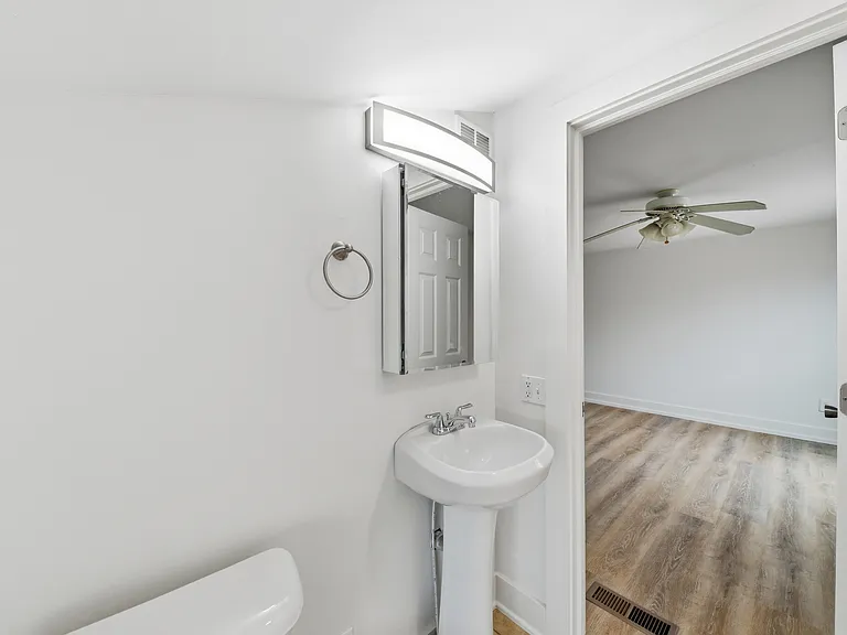 Master bathroom, looking into bedroom