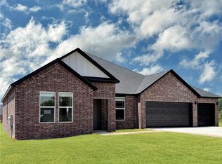 4908 Elnora Ln, Springdale, AR 72764