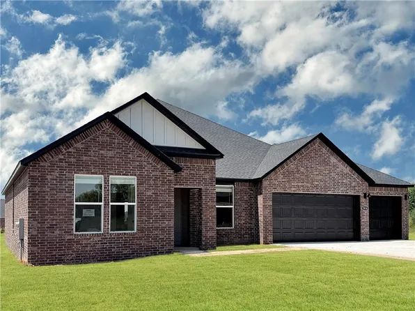 4908 Elnora Ln, Springdale, AR 72764