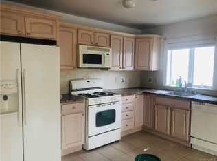 836 Dean Ave, Bronx, NY 10465