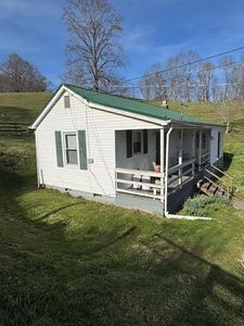 617 Old Prater Rd, Marion, VA, 24354