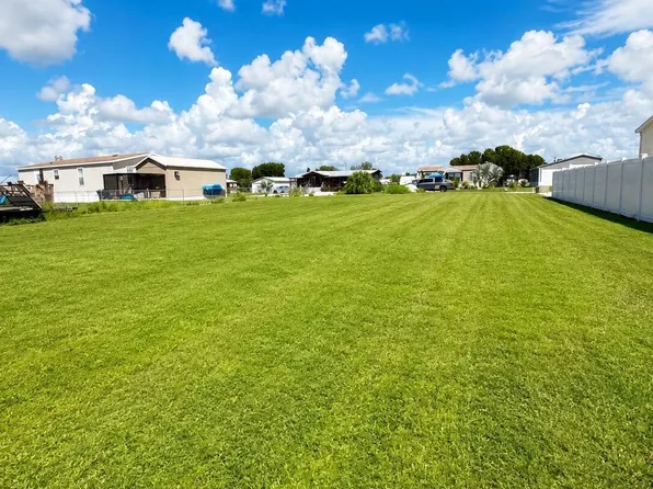 1041 ORANGE Loop, Okeechobee, FL 34974