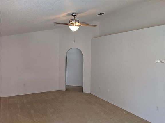 4th image of 327 Kingfish Dr