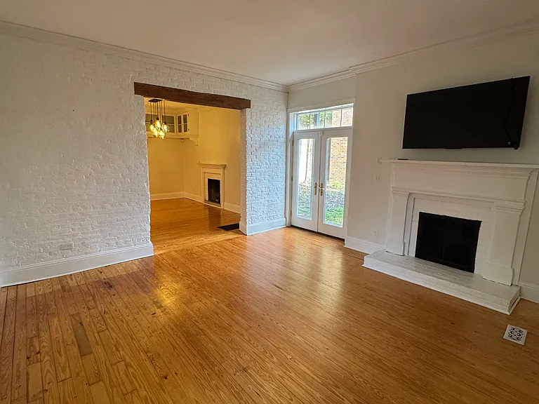 127 Jones St — Photo 10