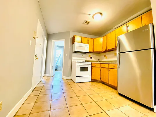 Rented by Blue Egg Realty Corp | media 21