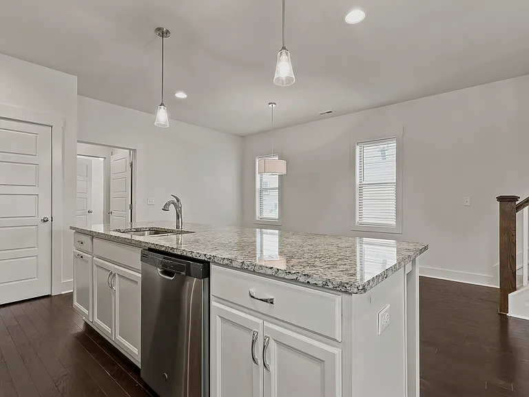 6260 Taylor Rd — Photo 22