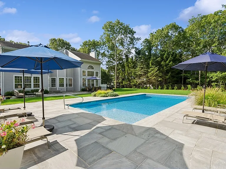 35 Hollow Ln — Photo 28