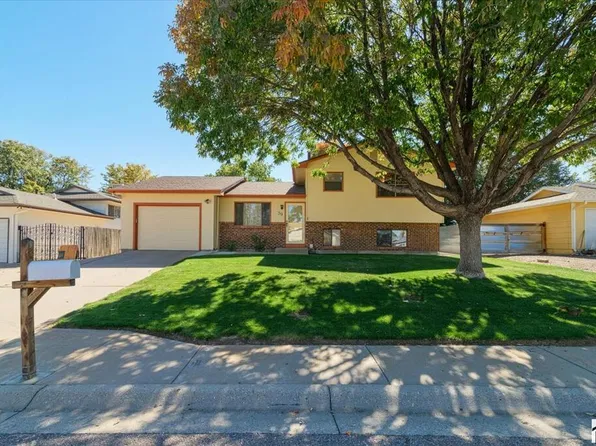 39 Hudspeth Ln, Pueblo, CO 81005