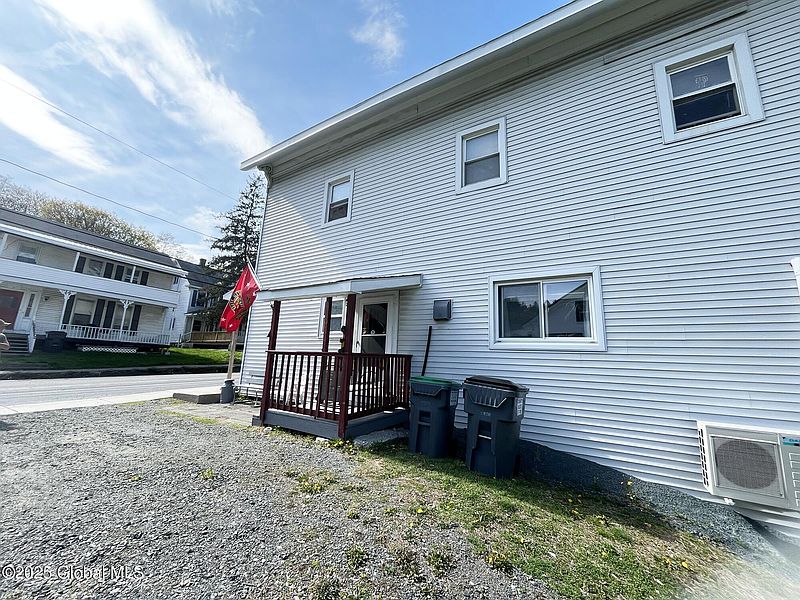 4th image of 10 N Main Street