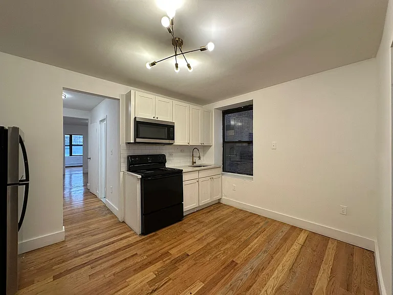 77-79 Bergen Ave #1 — Photo 5