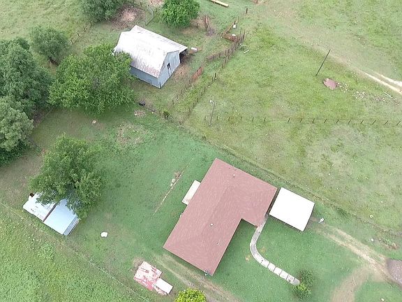 3rd image of 107145 N County Road 3750