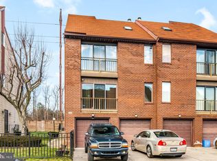 9556 James St #B, Philadelphia, PA 19114