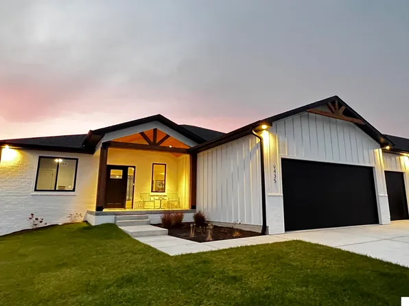 9435 Breashears St, Lincoln, NE 68516