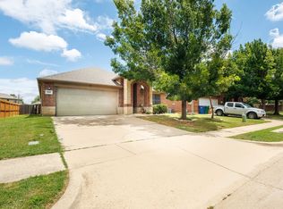 1005 Oarlock Dr, Crowley, TX 76036
