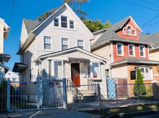 12452 135th Pl, South Ozone Park, NY 11420