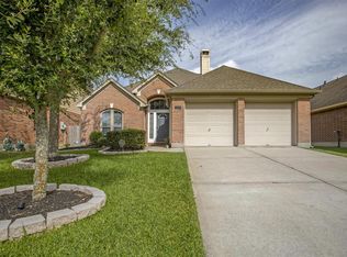 2018 Shore Breeze Dr, Pearland, TX 77584