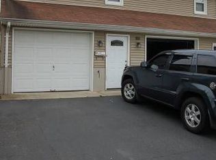 65 Calicooneck Rd, South Hackensack, NJ 07606