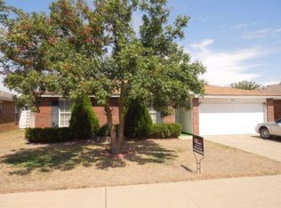 901 Ironton Dr, Lubbock, TX 79416