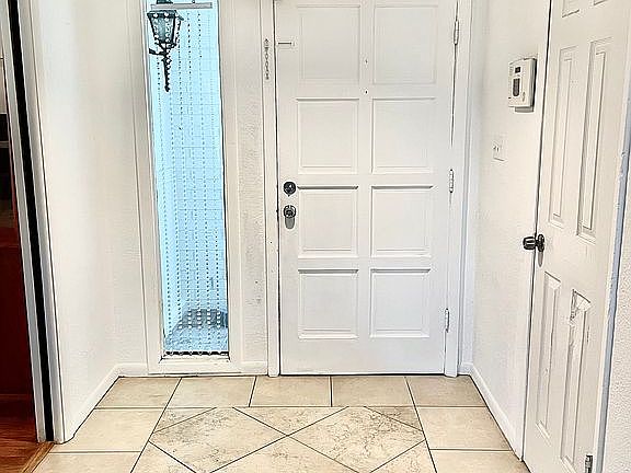 4th image of 22376 Stillwood Dr
