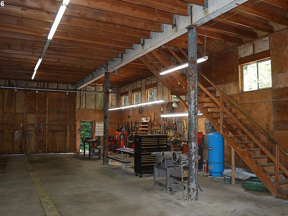 5th image of 93790 E Highway 26