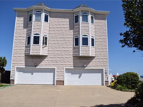 4th image of 274 W Ocean View Ave #A