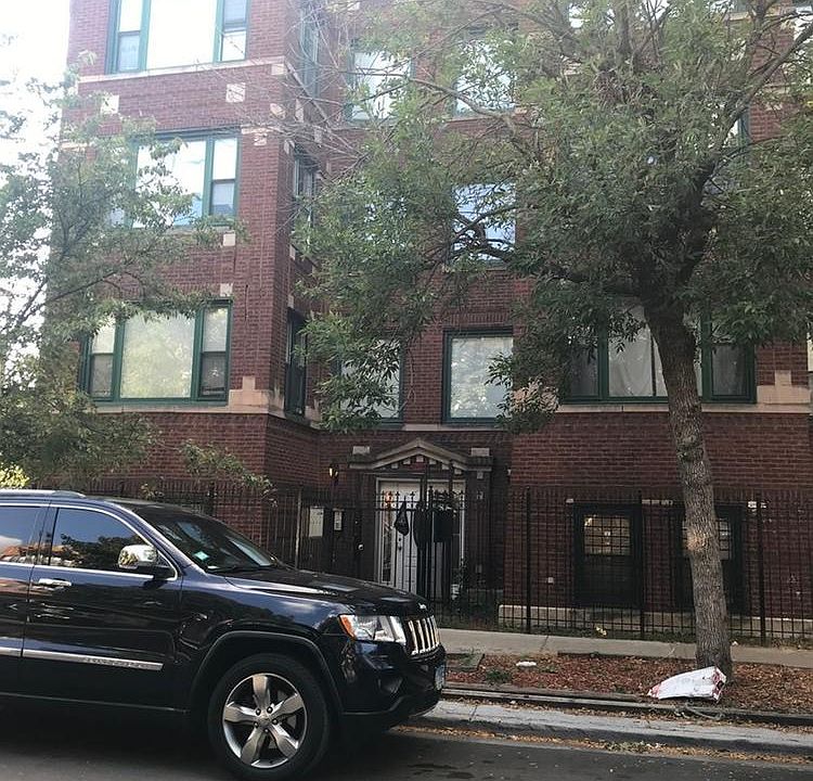 1st image of 6022 N Kenmore Ave #1813