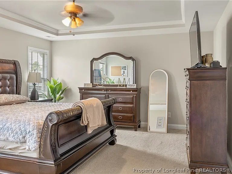 221 Fountain Grove Dr — Photo 15